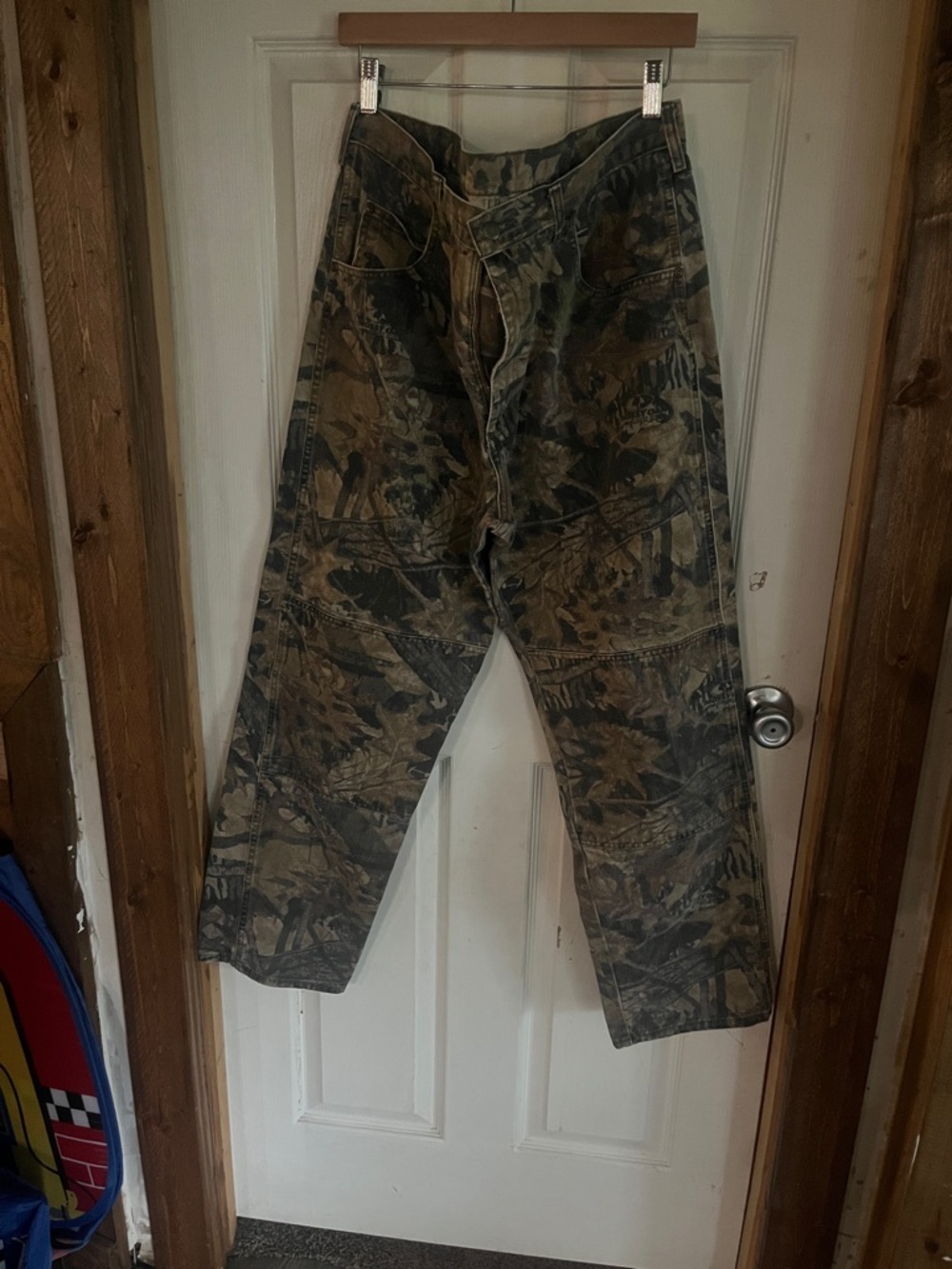Wrangler Men's Camo Jeans - Green/Brown
